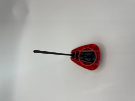 Cap de reabastecimento equipado com tubo conveniente para facilitar a dispensação líquida em aplicações de cuidados domésticos e de cuidados pessoais